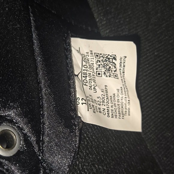 Air Jordan 1 Retro Hi OG Sneakers Black/Gray/White Size 12 Women / 10.5 Men NWT - Picture 7 of 12